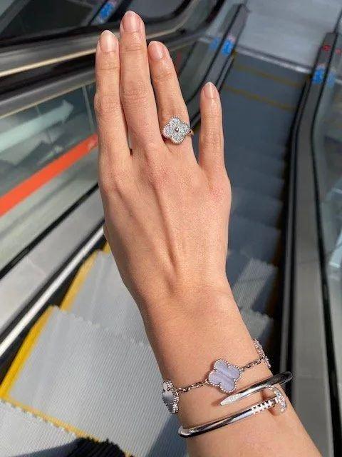 梵克雅宝全球涨价	，为什么大家通宵排队买？  第9张